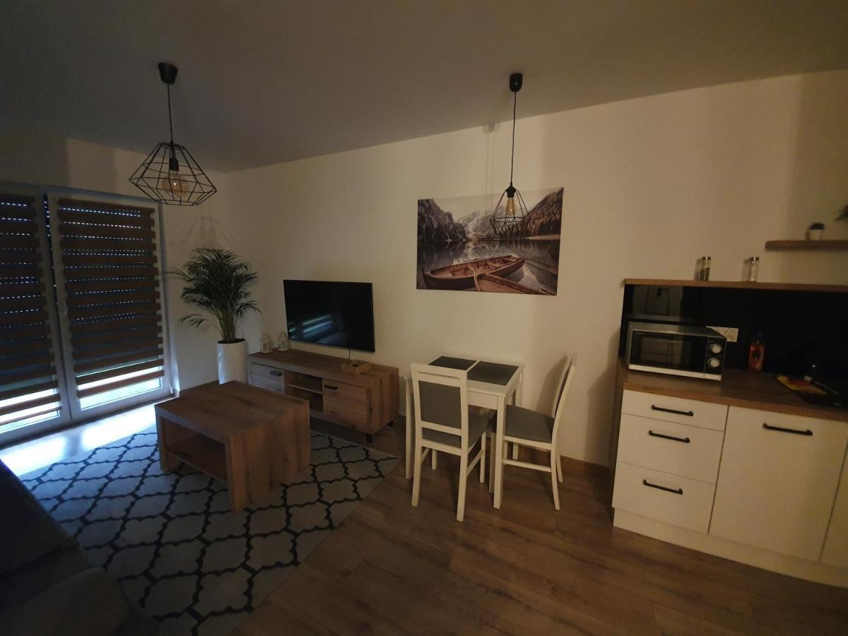 Apartament Number One NOVA WOZOWNIA Leszno  Exterior foto